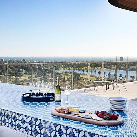 Tyrian Albert Park Lake Melbourne Eksteriør bilde The pool at the Westin