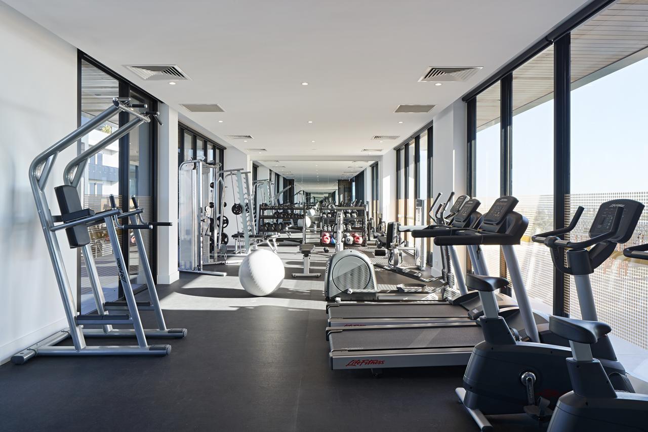 Tyrian Albert Park Lake Melbourne Eksteriør bilde The gym at the 2012 Commonwealth Games athletes' village